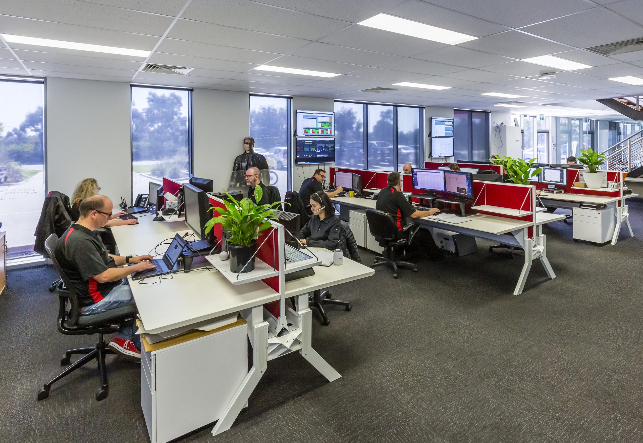 Team Extreme working at Extreme Networks Office